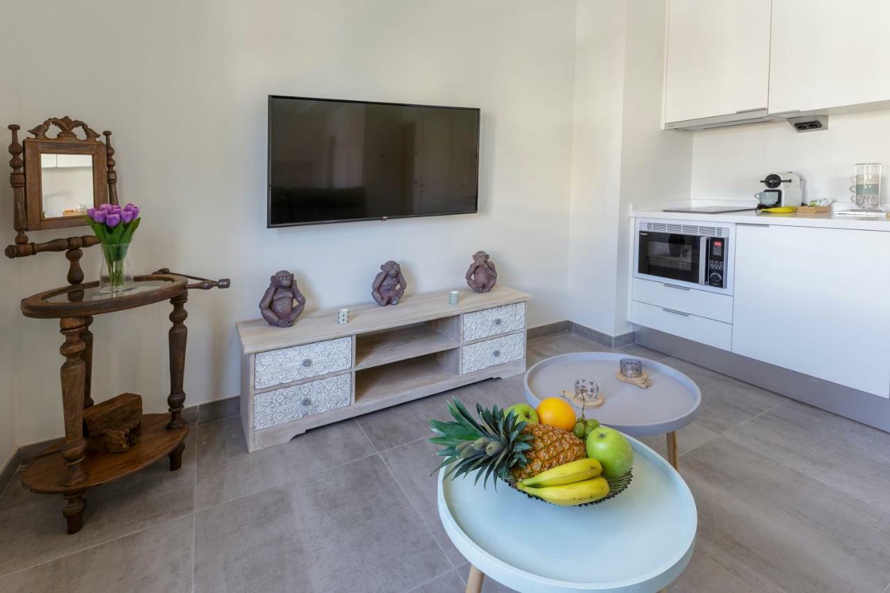 Apartamentos El Marques Малага Экстерьер фото